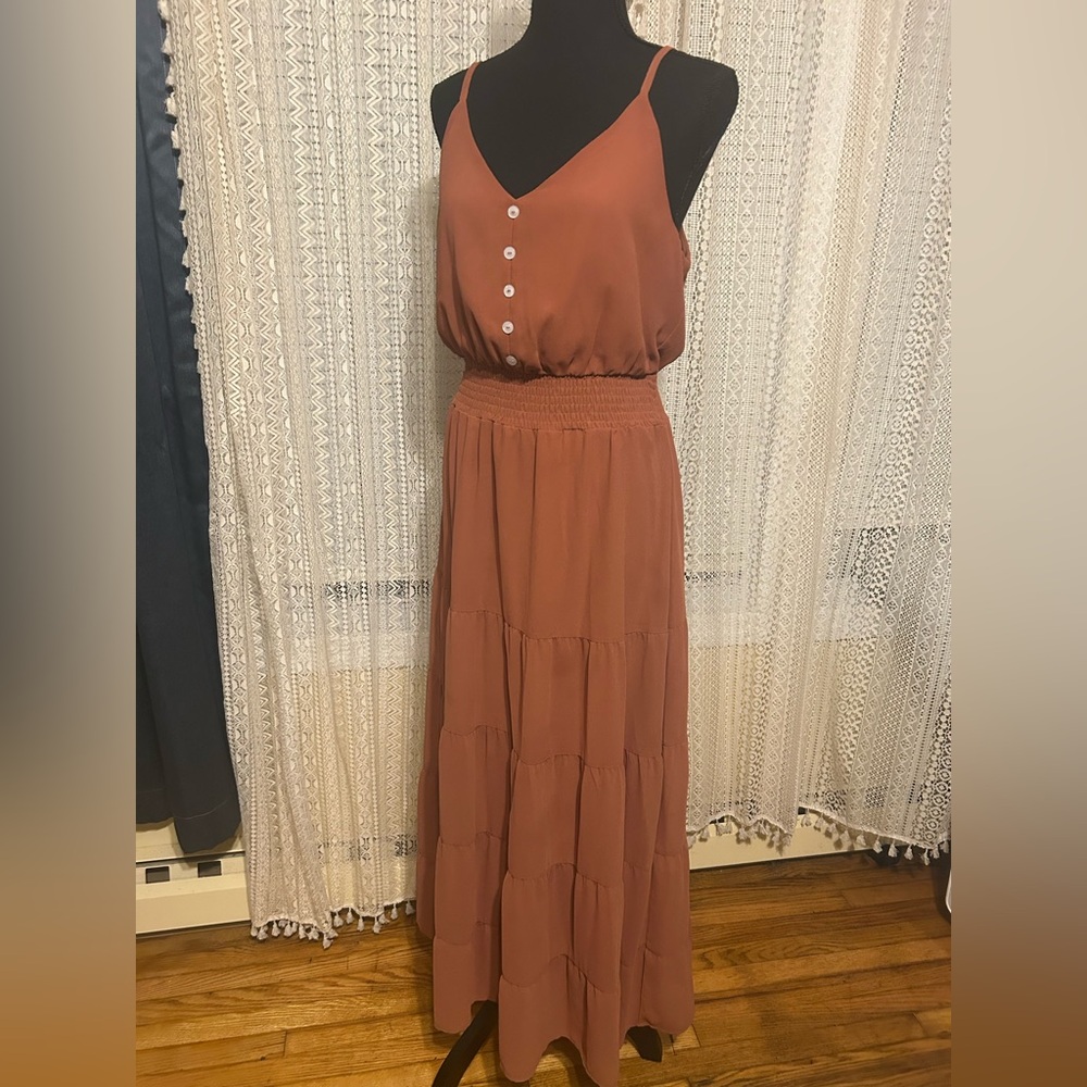 Elegant Rust Maxi Dress with Button Accents